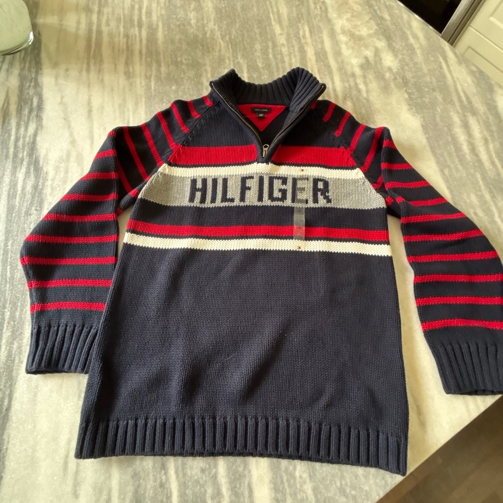Tommy Hilfiger women’s size large summer yachting sweater, brand, new and unworn